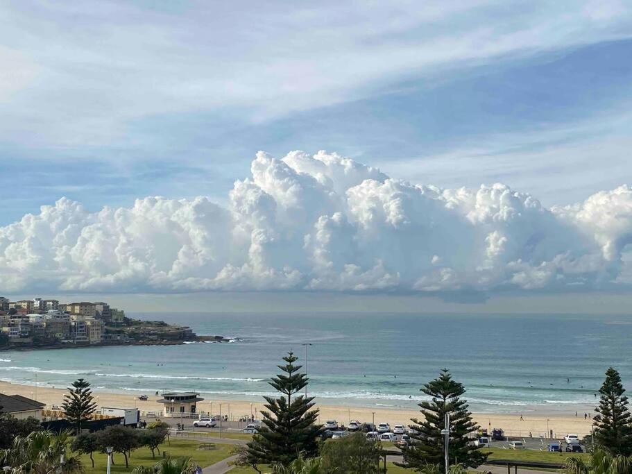 Bondi Beach Waves Beachfront Apartment Sydney Luaran gambar