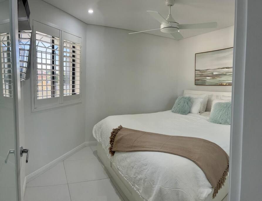 Bondi Beach Waves Beachfront Apartment Sydney Luaran gambar